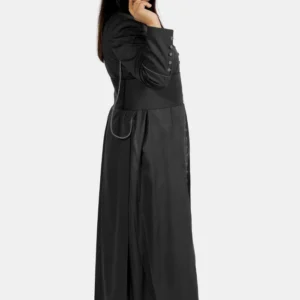 feminine 33 button black cassock